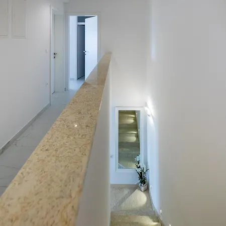 Danny, Komarna, Croatia * 코마르나