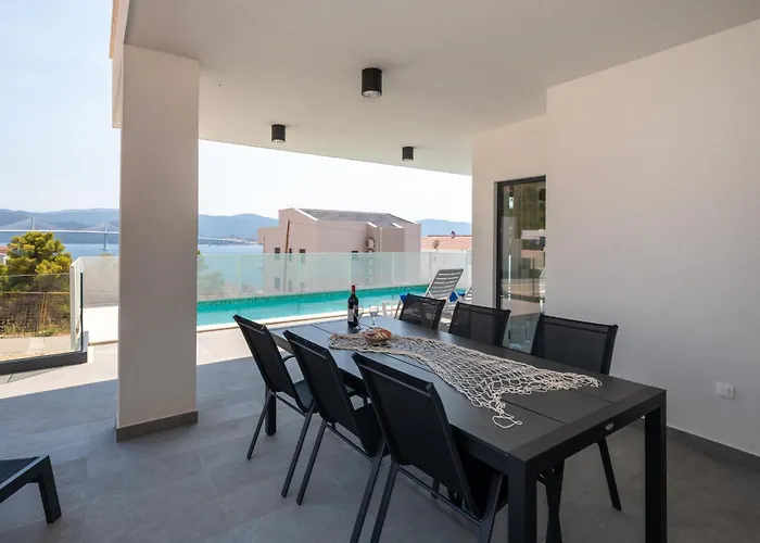 Βίλα Danny, Komarna, Croatia *