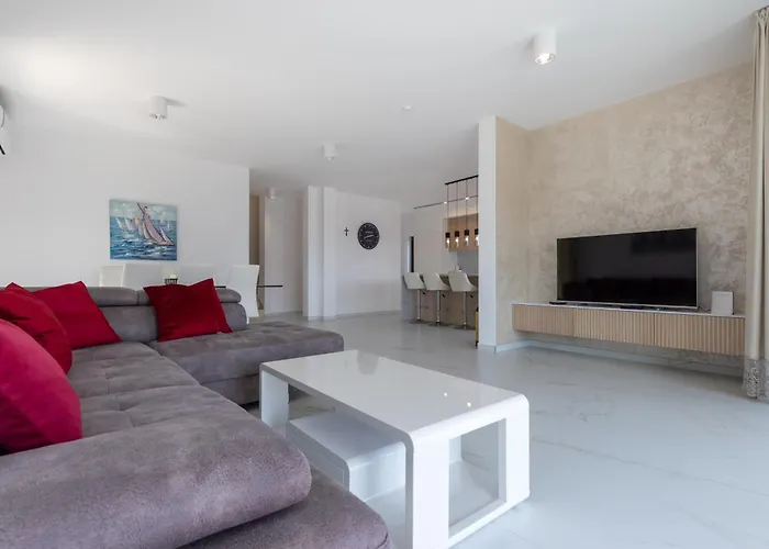 Danny, Komarna, Croatia Βίλα